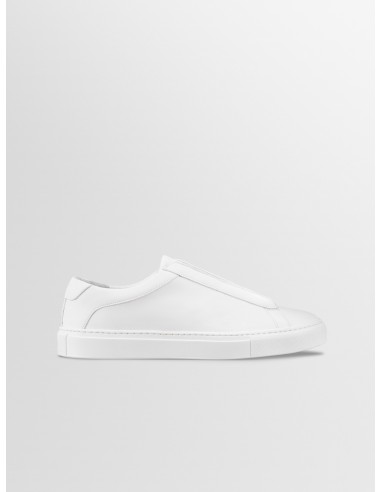 Capri X in Triple White